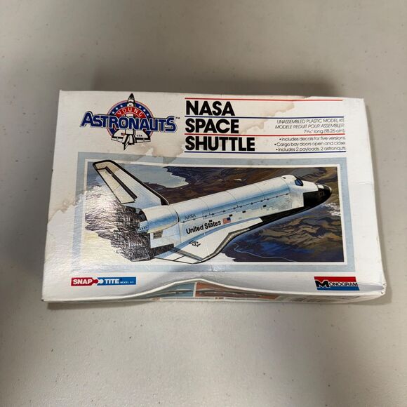 Vintage NASA Space Shuttle Model 1986 Monogram Snap Tite Astronauts 1/200 #5905 - Picture 1 of 9
